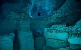 Showing Gallery For Underwater Cave Wallpaper