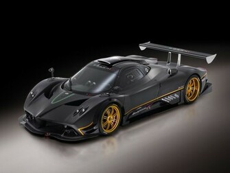 Pagani Zonda R Front And Side Wallpaper