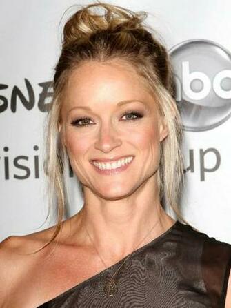 Teri Polo Anime Wallpaper