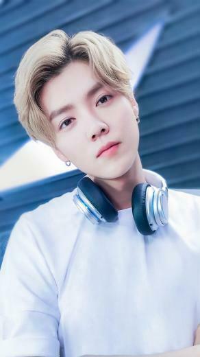 Luhan Wallpaper Posted By Ryan Anderson