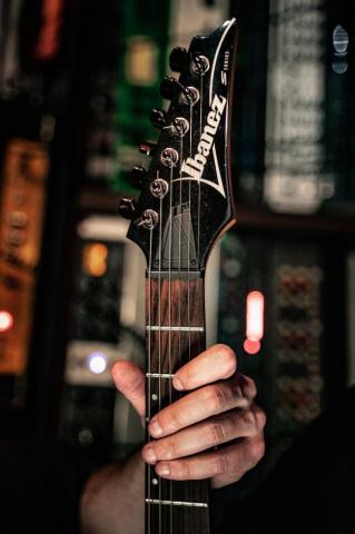 Ibanez Pictures Image