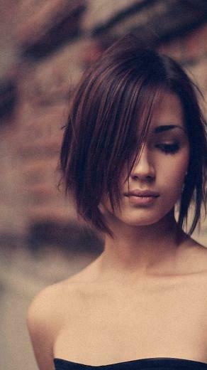 Brunette Model Portrait Htc One Wallpaper