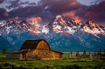 Farm Barn Rustic Sunset Sunrise Mood Mountain Wallpaper Background