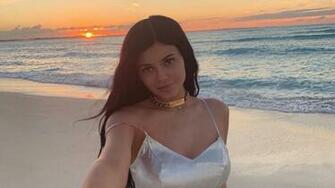 Kylie Jenner Wallpaper HD Image