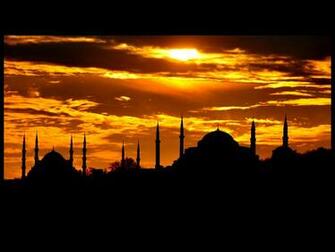Islamic Wallpaper With Mosque