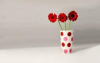 Gerberas Petals Red Cup Flowers Vase