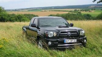 Toyota Tacoma HD Wallpaper
