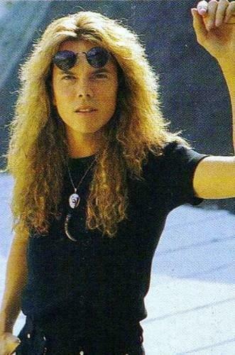 Joey Wallpaper Image In The Europe Band Fan Club Tagged