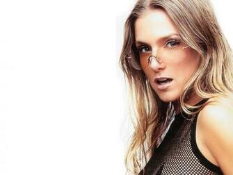Jeanette Biedermann Sexy Wallpaper Image
