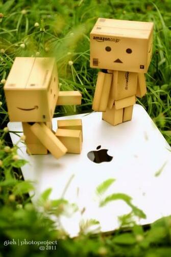 Danbo Love In Apple HD Wallpaper S