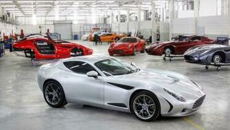 Vehicles Garage Wallpaper