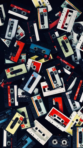 Retro iPhone Wallpaper