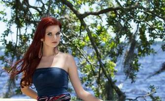 Karoline Kate Wallpaper HD Early