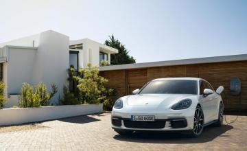 Porsche Panamera Turbo S E Hybrid Sport Turismo Re Wallpaper