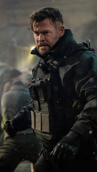 Extraction Chris Hemsworth 4k Wallpaper iPhone HD Phone 600i