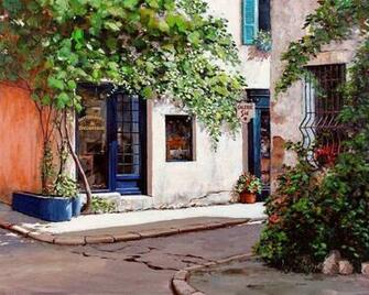 Antiques Shops Provence France Wallpaper