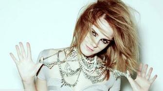 Emma Watson Desktop Wallpaper