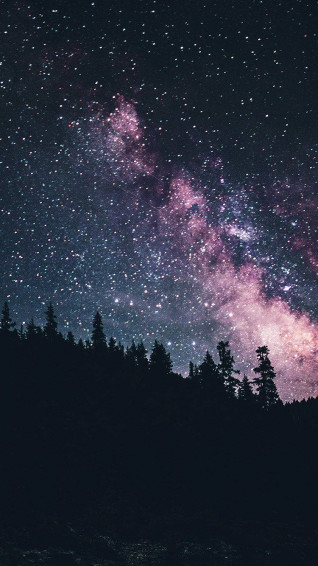 Embrace The Vast Beauty Of Night Sky Wallpaper