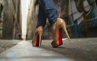 High Heels Wallpaper Top Background