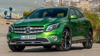 Mercedes Benz Gla Class 200d Matic HD Wallpaper