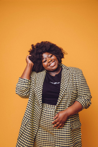 Top Fat Black Woman Wallpaper Full HD 4k To Use