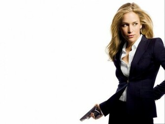 Piper Perabo Wallpaper