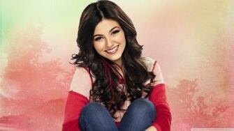 Victoria Justice Wallpaper
