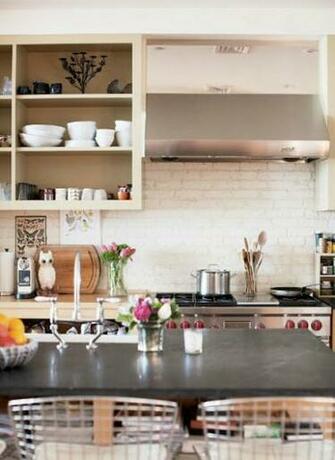 White Painted Brick Veneer Wallpaper