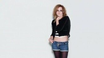 Glamerous Emma Watson Choice Wallpaper