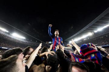 Messi Installs Iconic Psg Comeback Photo In His Home Marca