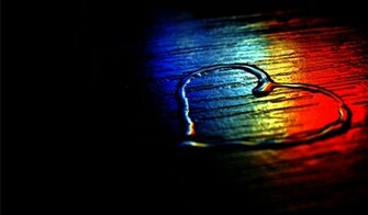 Simple Artistic Heart Background