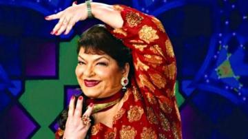 Saroj Khan From Background Dancer To B Town S Legendary Choreographer