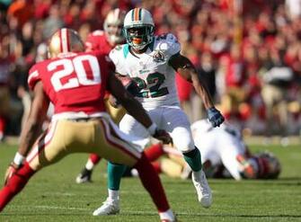 Reggie Bush Photos Miami Dolphins V San Francisco 49ers Zimbio