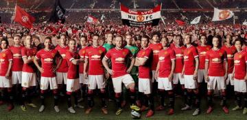 Manchester United HD Widescreen Wallpaper For Laptop