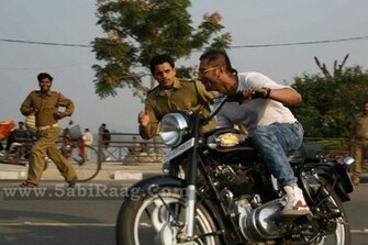 Wallpaper HD Honey Singh On Bullet Exclusive Punjabi