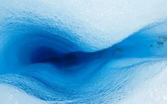 Windows Wallpaper Ice Cave HD Desktop