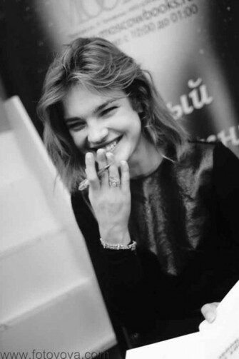 Erica Ellyson News Photos Biography Videos And Wallpaper
