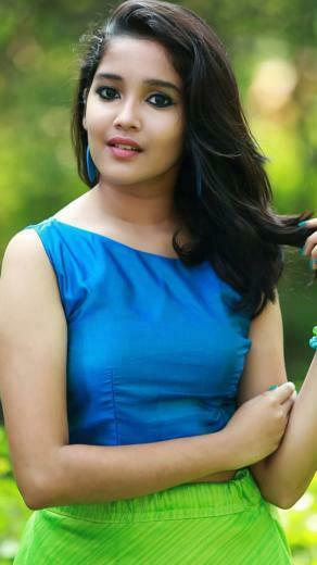 Anikha Surendran Mobile Wallpaper X