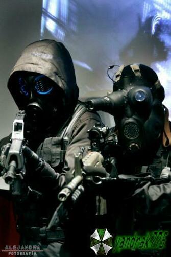 Vector Y Espectre Resident Evil Orc Cosplay By Yandrak775 On