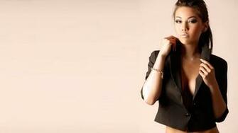 Brunette Wallpaper