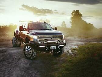 Chevrolet Silverado Custom Image