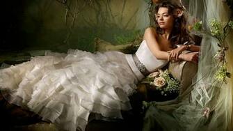 Indian Wedding Dresses Wallpaper HD Desktop