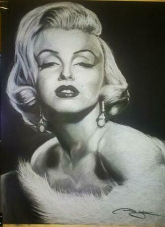 Gangster Marilyn Monroe Wallpaper