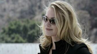 Yvonne Strahovski Hot Image Crazy Gallery
