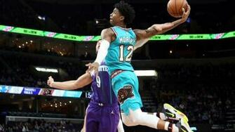 Brooks Clarke Lead Grizzlies Past Hornets Abc News
