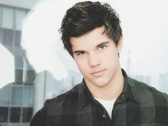 Taylor Lautner Wallpaper