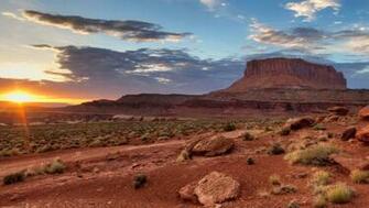 Sunset At Canyonlands Wallpaper