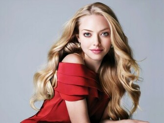 Amanda Seyfried Beautiful Wallpaper HD