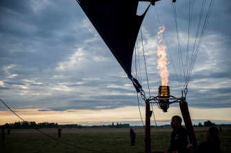 Hot Air Balloon Wallpaper