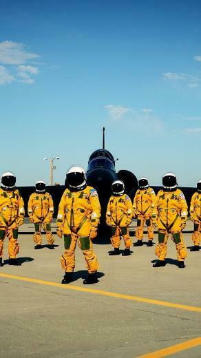 Army Battleplane Wallpaper For Samsung Galaxy